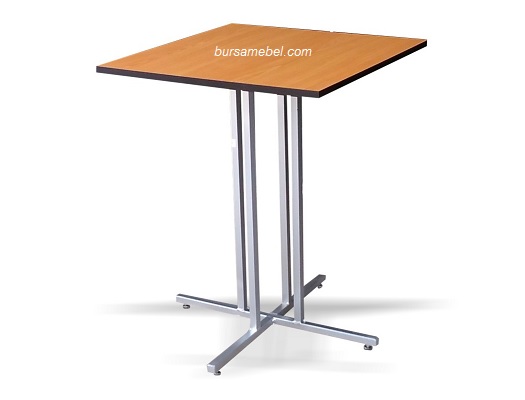 Meja Foutcourt BM.jpg/