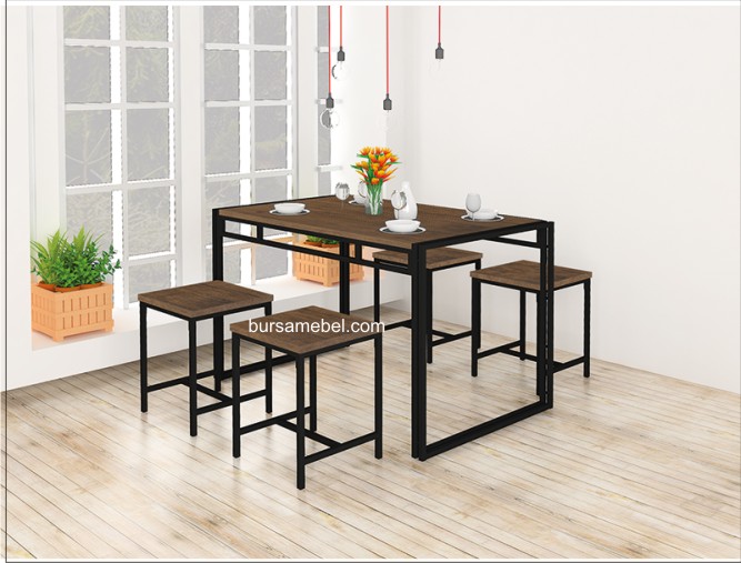 MDN 1309 MCH 4410.jpg/