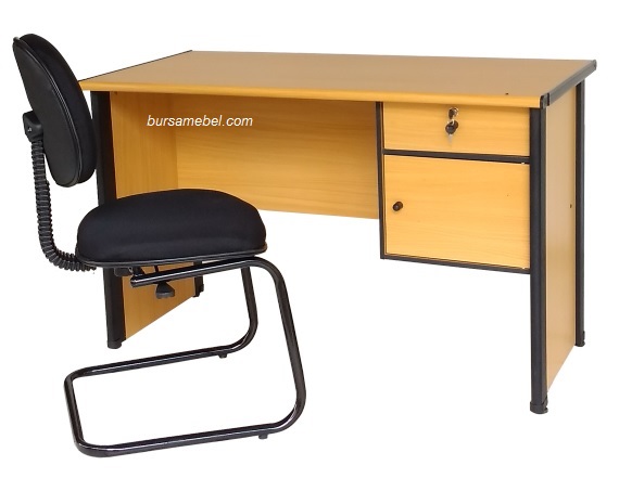 MT 125 K Hadap BM.jpg/