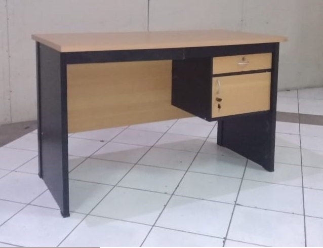 MT 03 01 BEECH R.jpg/