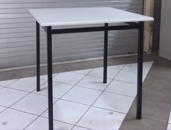 Meja Cafe Kotak R.jpg/