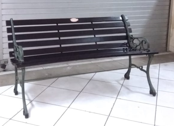 Celeb 09 Hijau R.jpg/