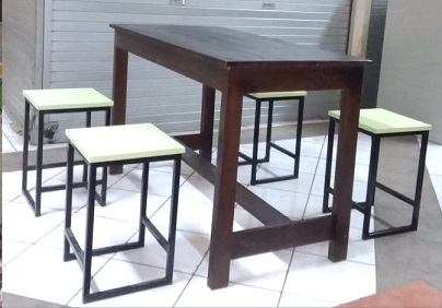 Meja + 4 Kursi R.jpg/