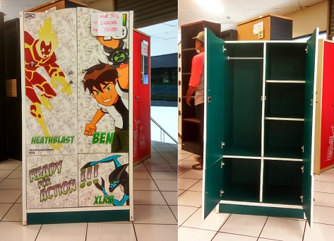 Lemari karakter R.jpg/