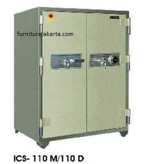 ICS 110 M.jpg/